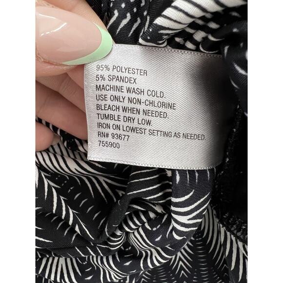 Womens Worthington Stretch Short Sleeve Faux Wrap Black Blouse Size Small - Picture 6 of 10